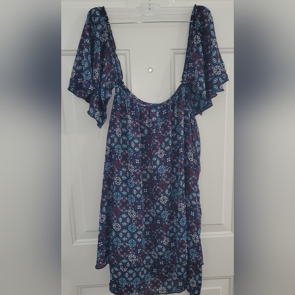 Woman's plus size shirt, tunic, size 3X or 30/32